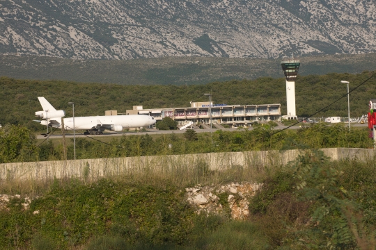 Avion, aerodrom na Krku