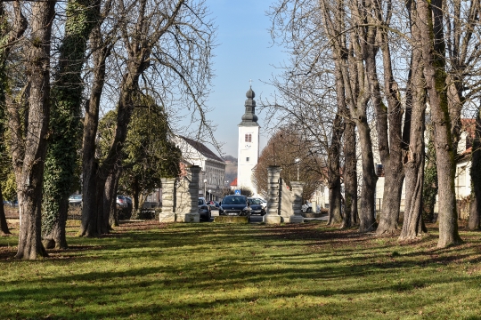 Dvorac u Svetom Križu Začretje