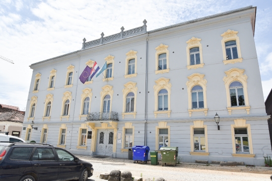 Gradska uprava Karlovac