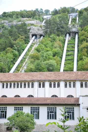 Hidroelektrana Miljacka, Rijeka Krka