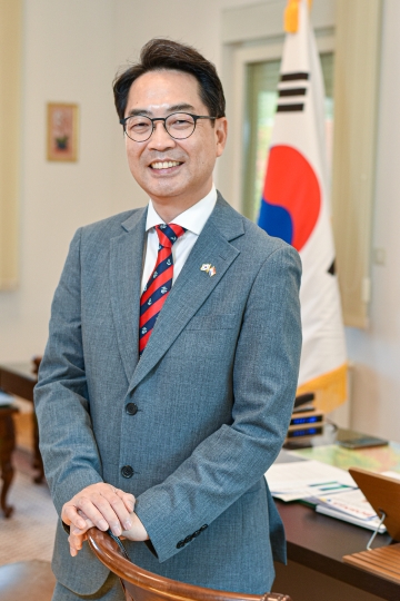 Lee Seungbuhm