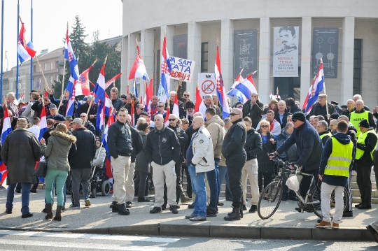 Prosvjed protiv Istanbulske konvencije