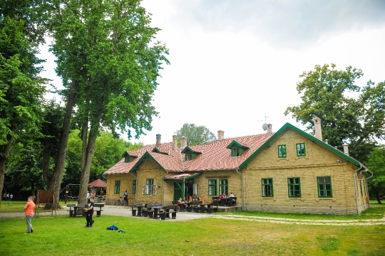 Zlatna greda adrenalinski park