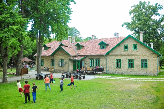 Zlatna greda adrenalinski park